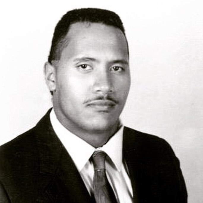 Dwayne Johnson (aka The Rock) shows off her 16-year-old photo