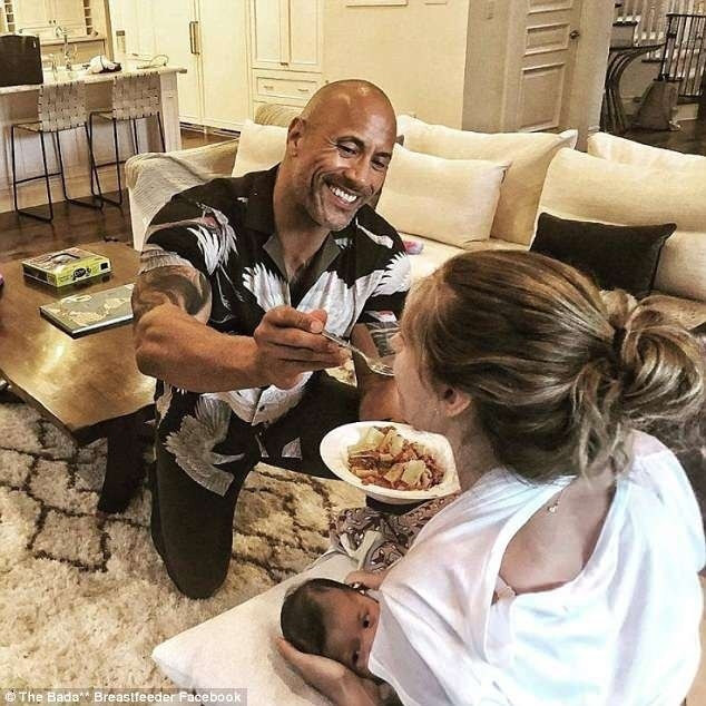 The Rock: The Hollywood giant and the small moments of surprise in front of his wife and children - Photo 6.