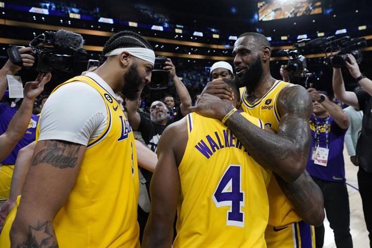 Lakers beat Warriors for 3-1 lead; Heat push Knicks to brink | National Sports | beloitdailynews.com