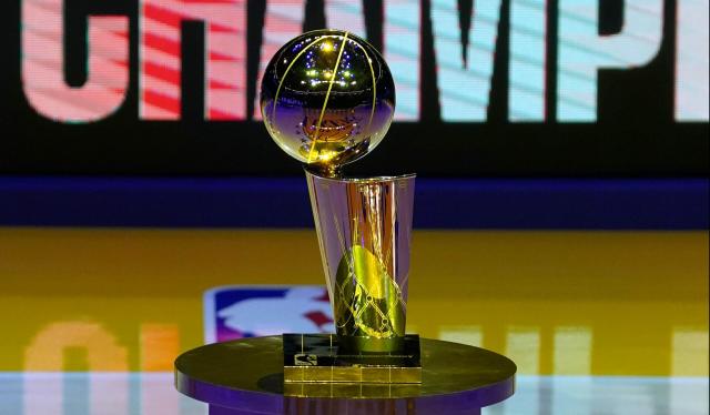 The Lakers' odds to win 2023 NBA title are higher than expected