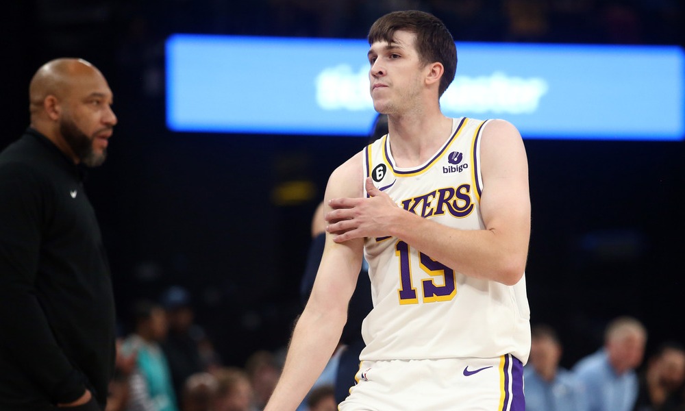 NBA Twitter reacts to Lakers beating Grizzlies in wild Game 1: 'Austin Reaves… Kobe of the Ozarks' | HoopsHype